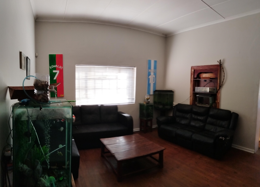 3 Bedroom Property for Sale in Uitenhage Central Eastern Cape